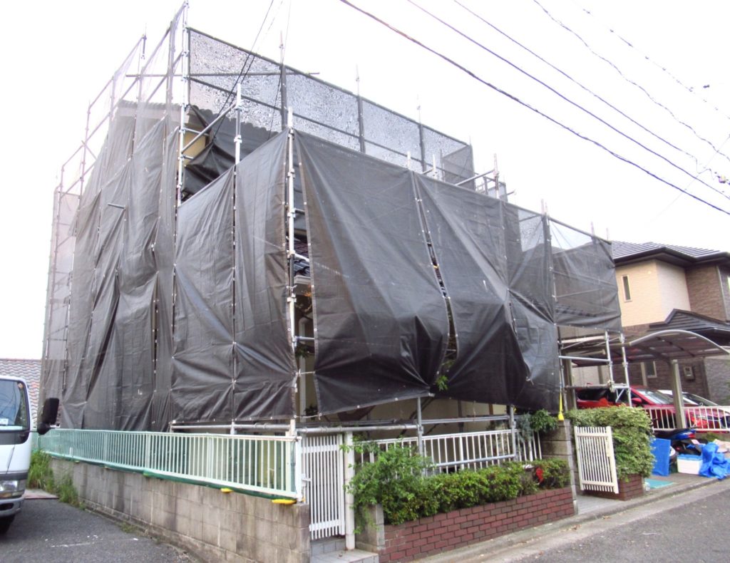 外壁塗装　足場　養生シート